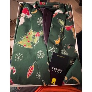 🎄🎁🎅🏻New in Box - Men’s 3 Piece Holiday Suit🎅🏻🎁🎄